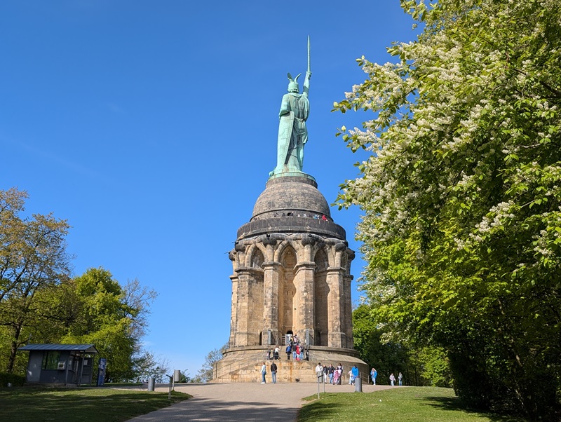Tag der deutschen Einheit am Hermann feiern