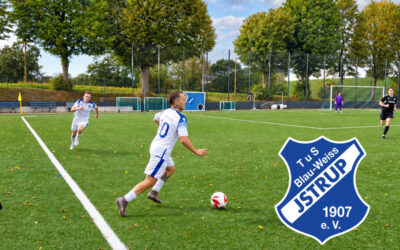 TuS Blau-Weiß Istrup bleibt makellos: 3:0 gegen Klüt-Wahmbeck